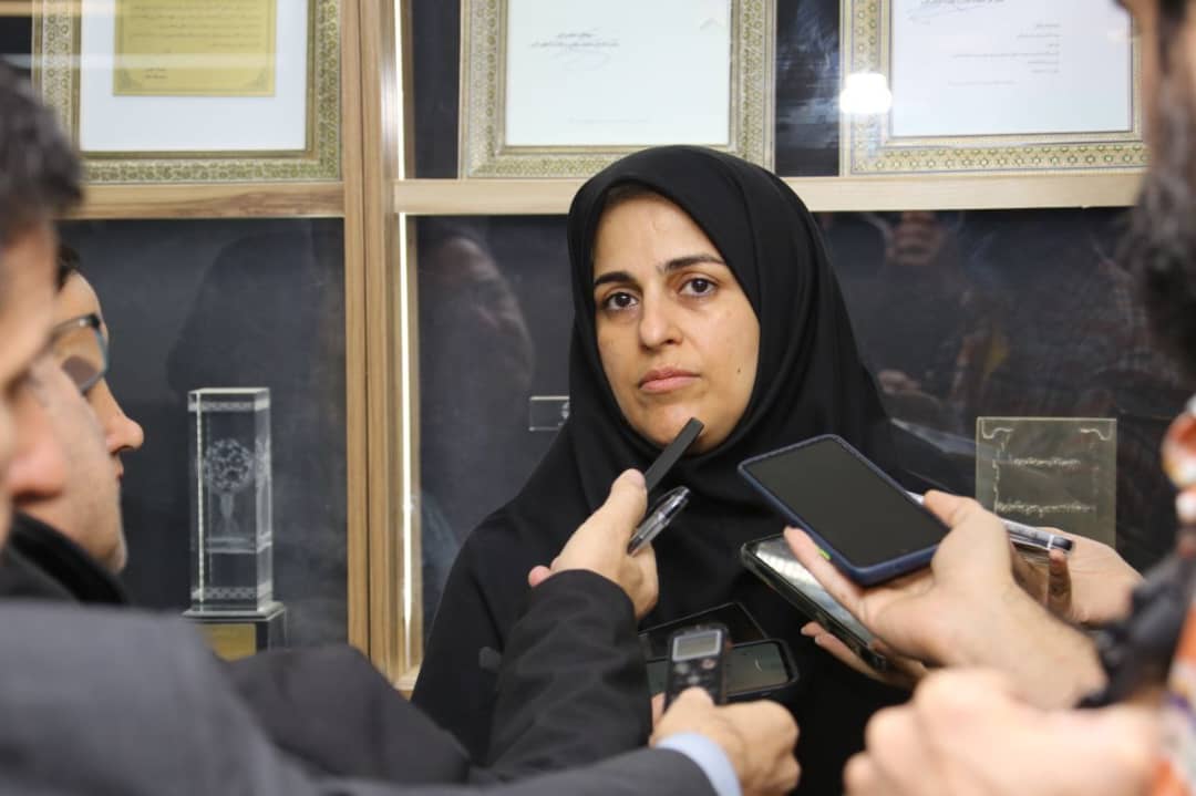 خانم خلوصی، معاون برنامه ریزی ایمیدرو